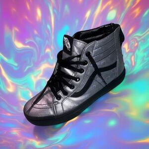 Kids Unisex Vans SK8-HI 'IRIDESCENT Silver Hearts  Sneakers Size 4.5